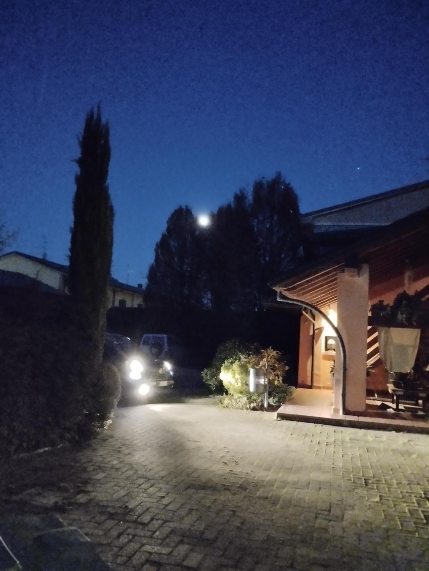 Il Cortiletto Panzió Quartiano Kültér fotó